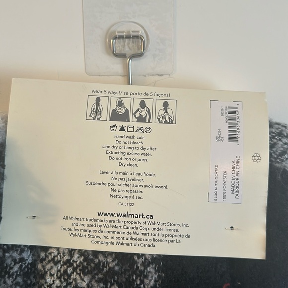 NWT Walmart Oversized Blanket Plaid Scarf (OS) - Picture 4 of 4